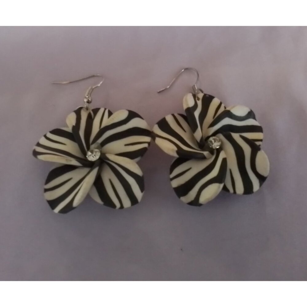 Vintage Zebra Print Flower Earrings With Rhinestone Center